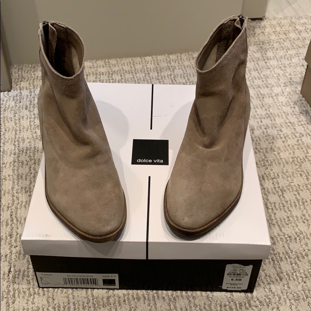 Dolce vita brand new boots. Never worn!!!